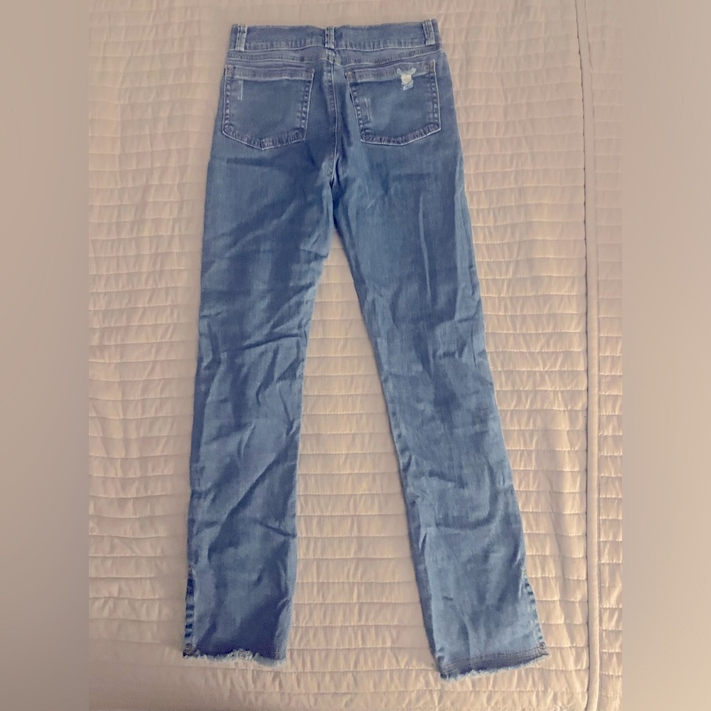 Girls Distressed Jeans - Picture 2 of 4